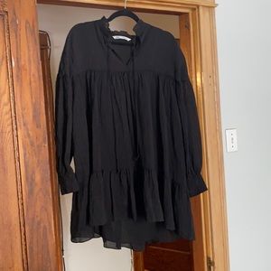Black oversized dress from Zara